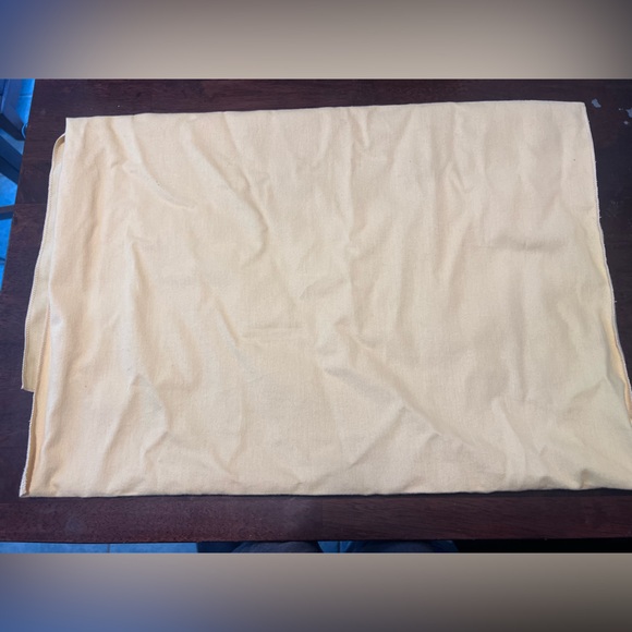 Louis Vuitton bundle. Shopping bag, box and dust bag. Measurements pictured. - Picture 10 of 16